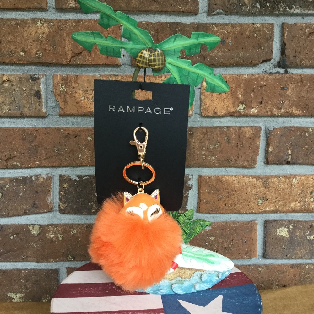 Fox pom keychain  Ⓜ️